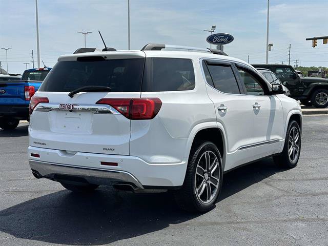 Used 2018 GMC Acadia Denali AWD/4WD image 4
