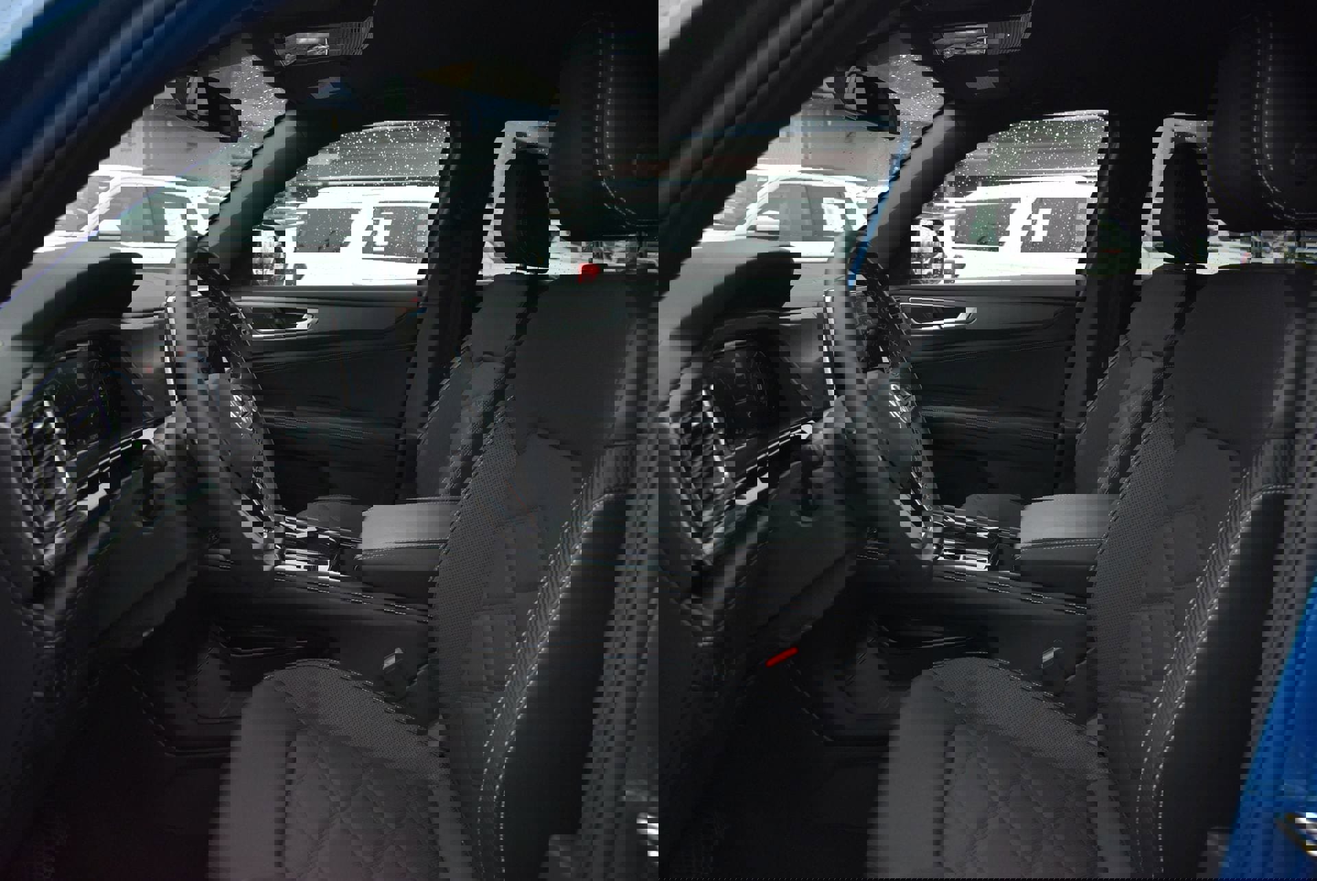 Used 2024 Volkswagen Atlas Cross Sport SE image 14