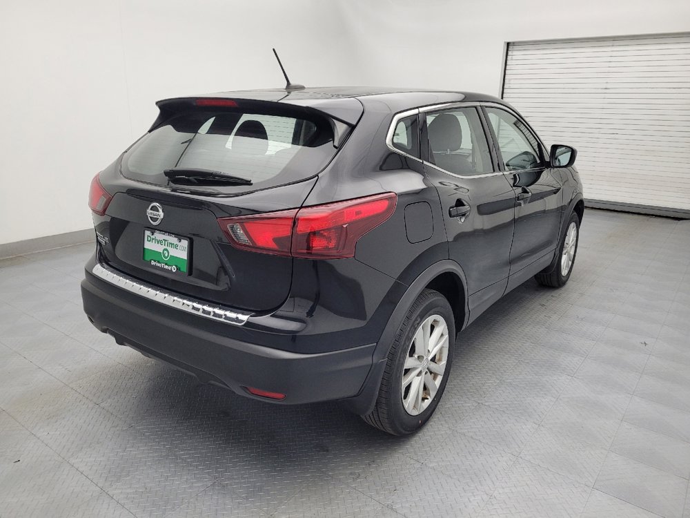 Used 2018 Nissan Rogue Sport S w/ S Appearance Package image 9