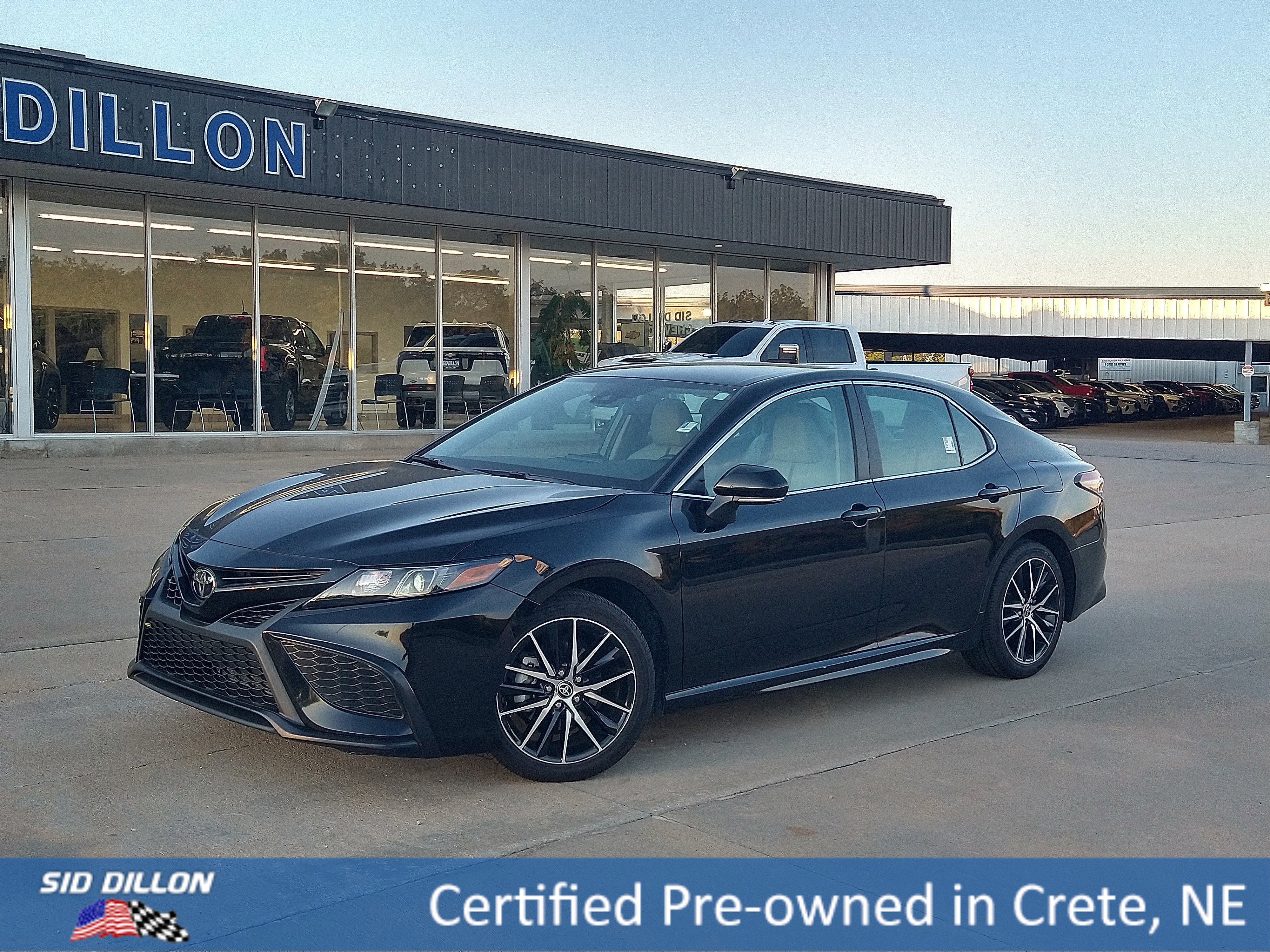 Used 2023 Toyota Camry SE