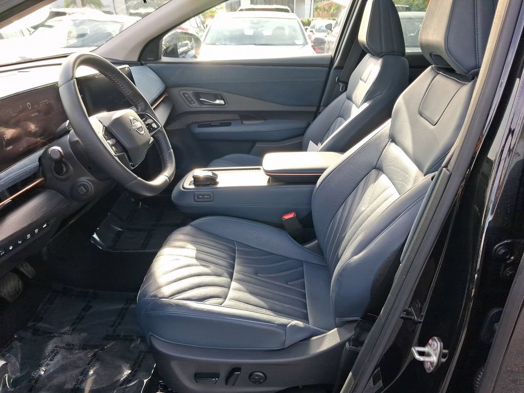 Used 2023 Nissan Ariya AWD/4WD image 19
