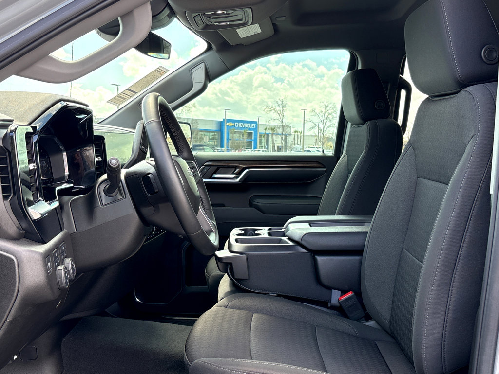 Used 2024 Chevrolet Silverado 1500 RST image 15