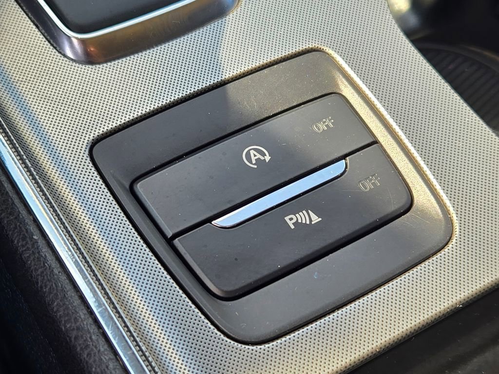 Used 2022 Ford Edge Titanium image 39