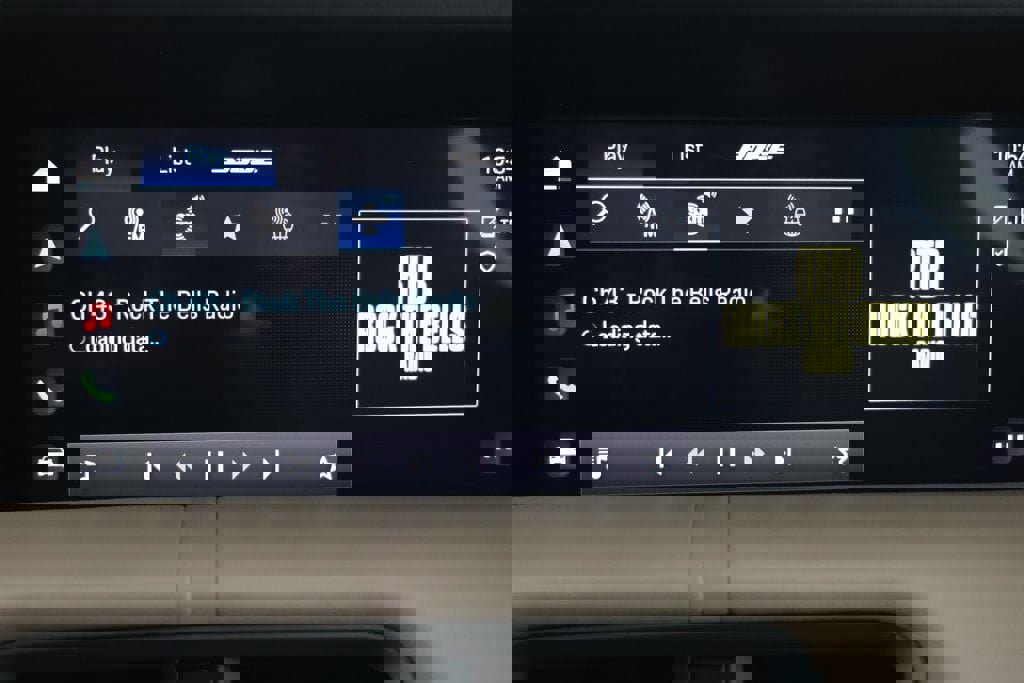 Used 2020 Porsche Taycan Turbo S image 17