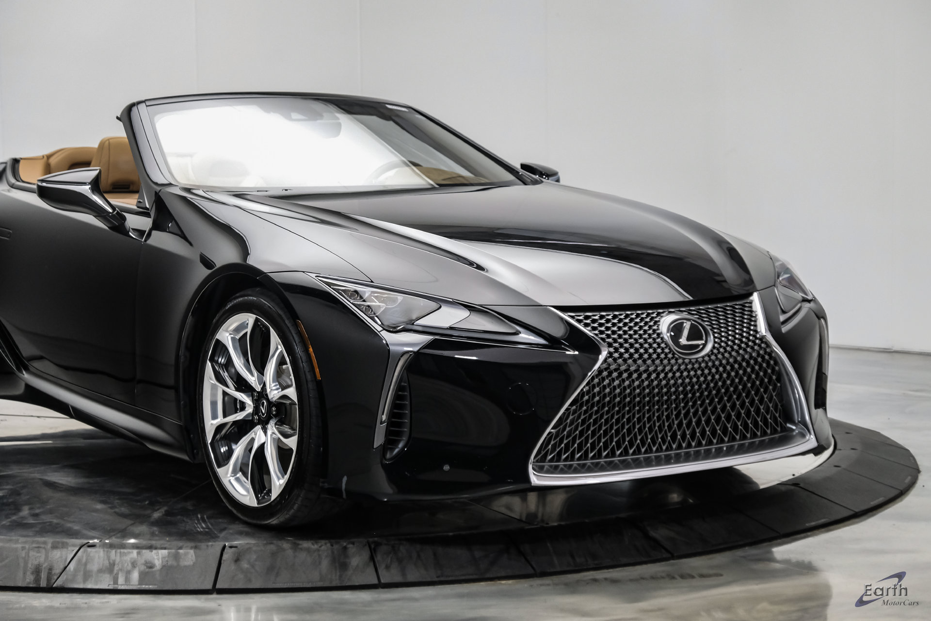 Used 2021 Lexus LC 500 Convertible w/ Touring Package RWD image 34