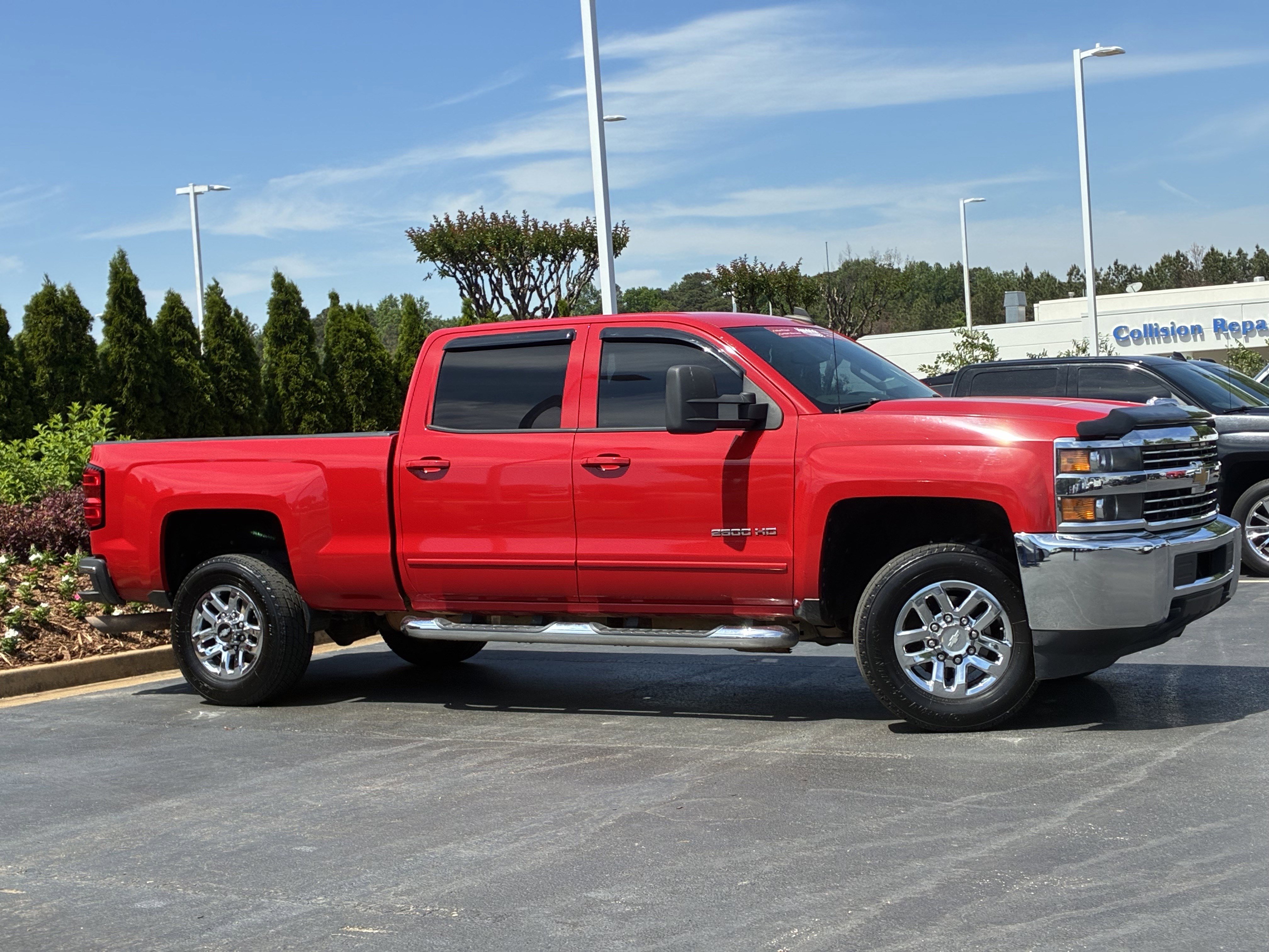 Used 2015 Chevrolet Silverado 2500 LT RWD image 3