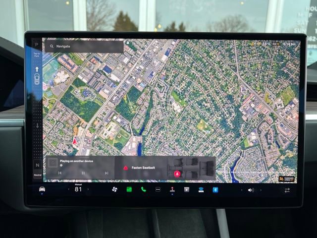 Used 2025 Tesla Model X image 18