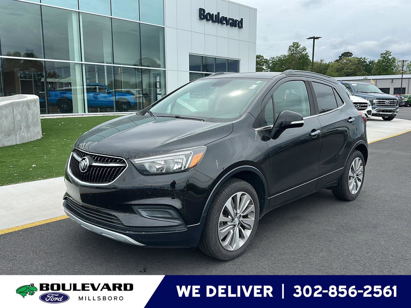 Used 2019 Buick Encore Preferred w/ Safety Package AWD/4WD image 1