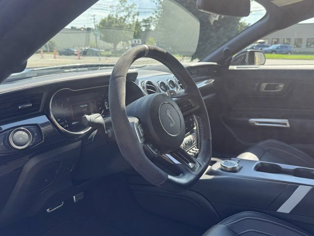 Used 2022 Ford Mustang Shelby GT500 w/ Technology Package RWD image 27
