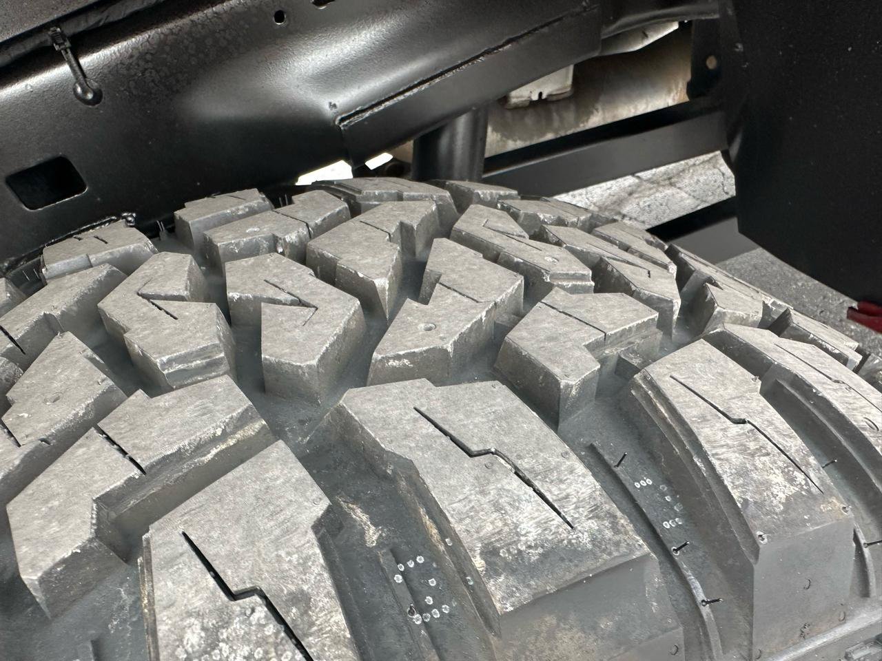 Used 2022 RAM 2500 Tradesman w/ Chrome Appearance Group AWD/4WD image 19