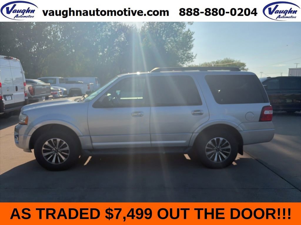 Used 2015 Ford Expedition XLT RWD image 1