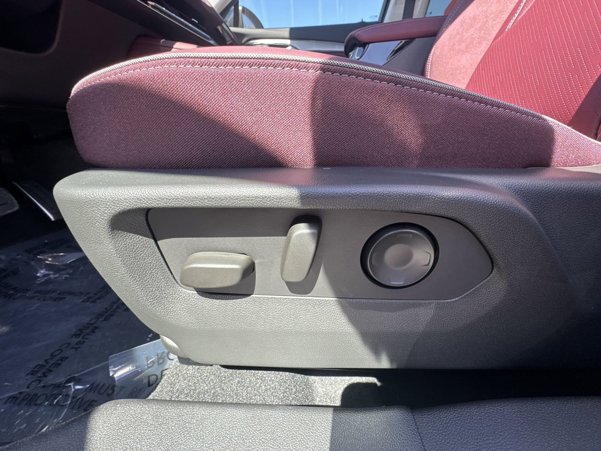 New 2026 Buick Envision Sport Touring image 14