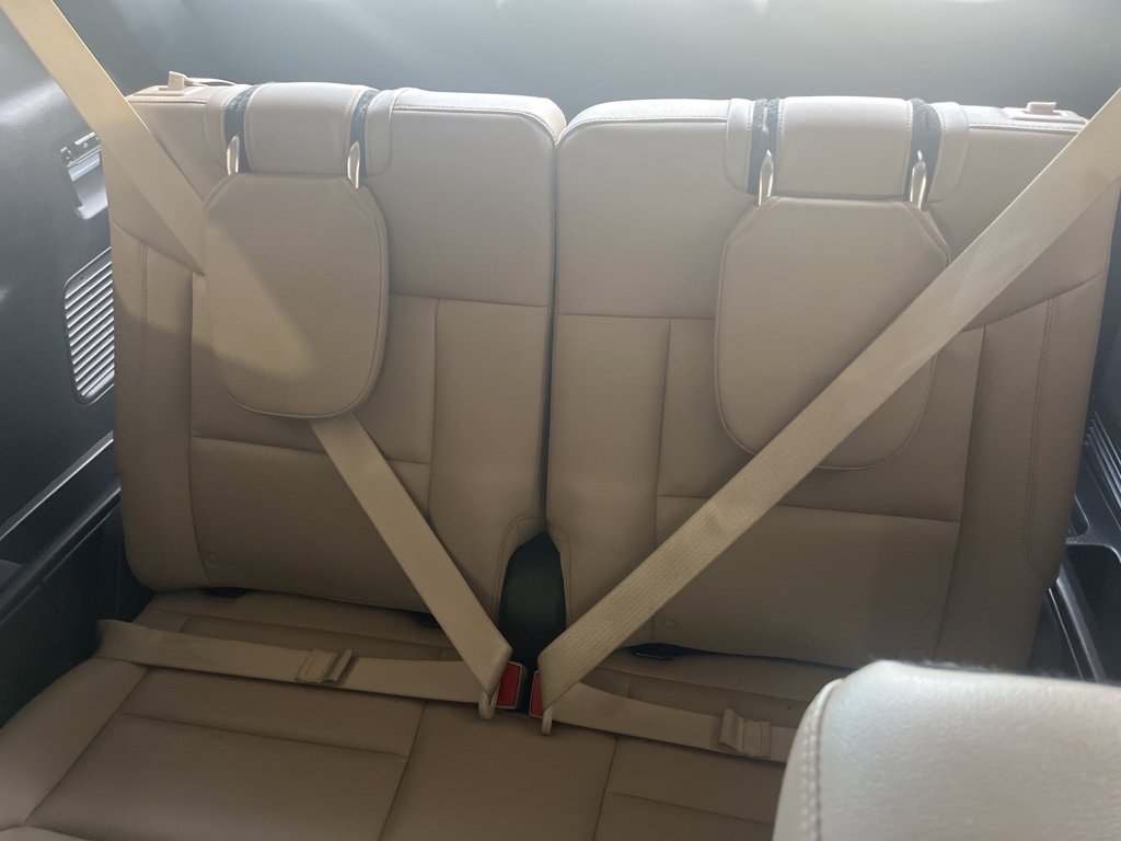 Used 2021 Ford Explorer Limited w/ Hybrid Equipment Group 310A image 11