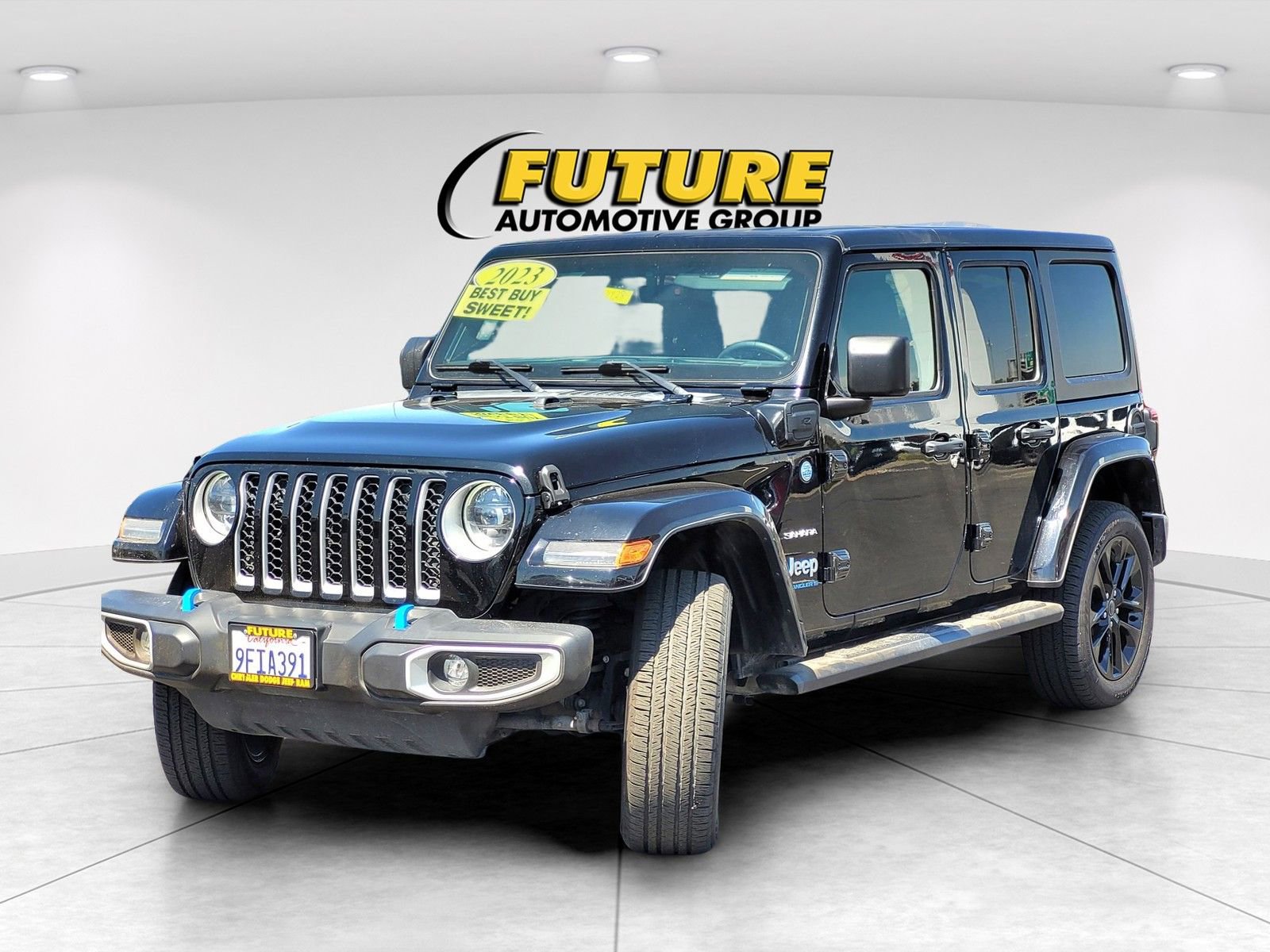 Used 2023 Jeep Wrangler Unlimited Sahara image 9