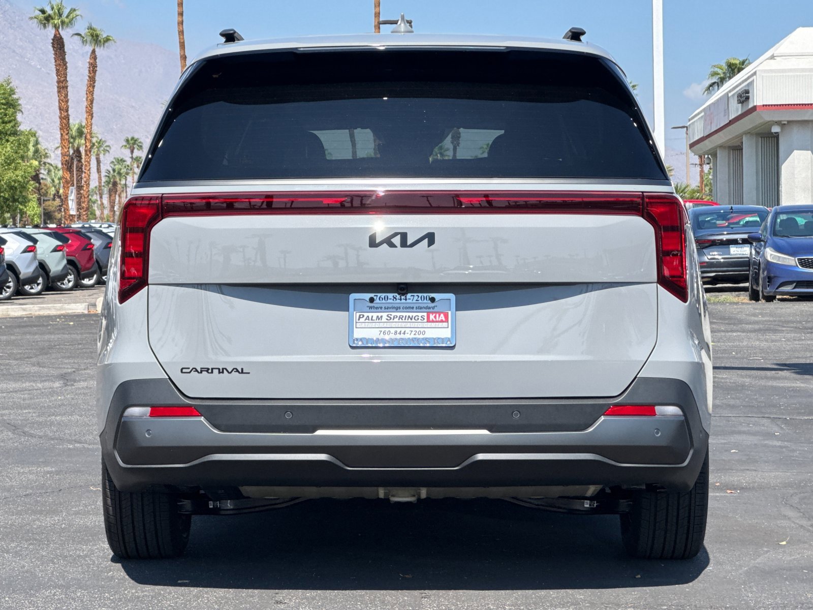 New 2026 Kia Carnival SX image 4