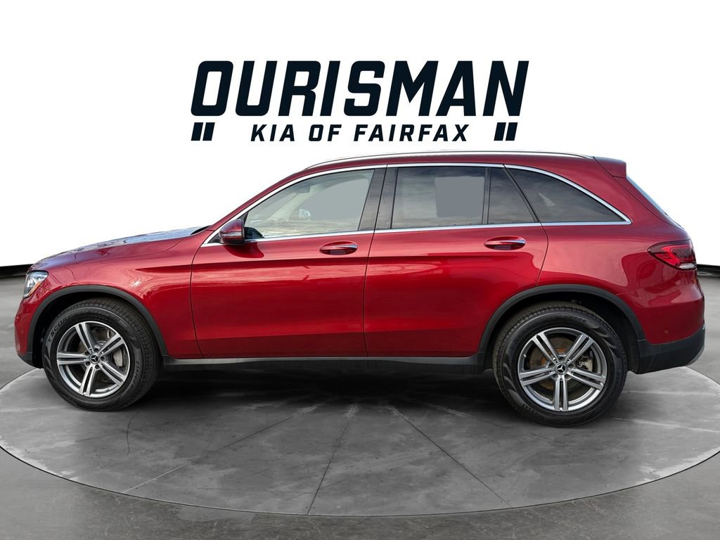 Used 2021 Mercedes-Benz GLC 300 4MATIC w/ Premium Package image 3