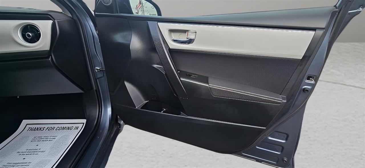 Used 2019 Toyota Corolla LE FWD image 26