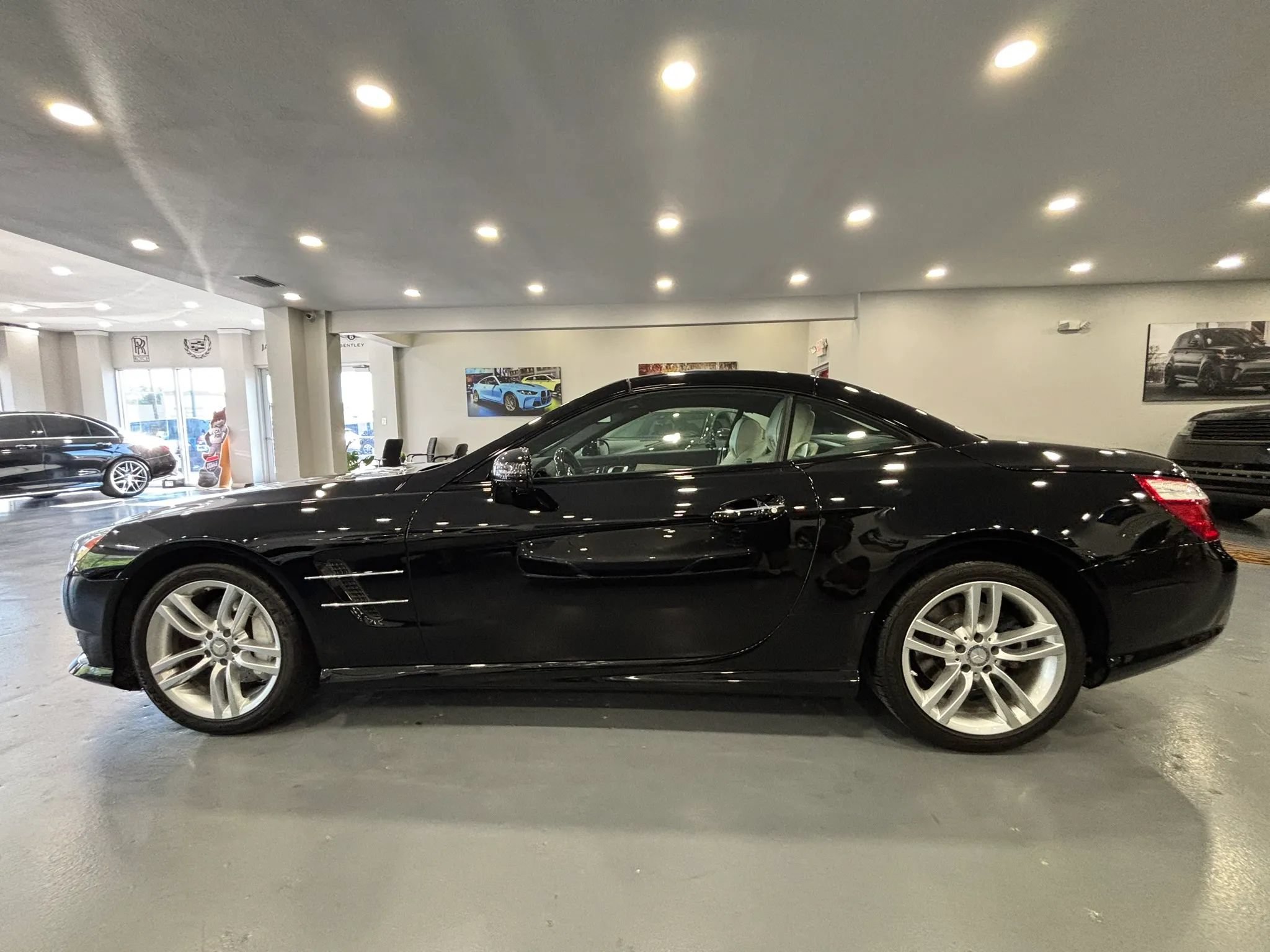 Used 2016 Mercedes-Benz SL 400 image 4