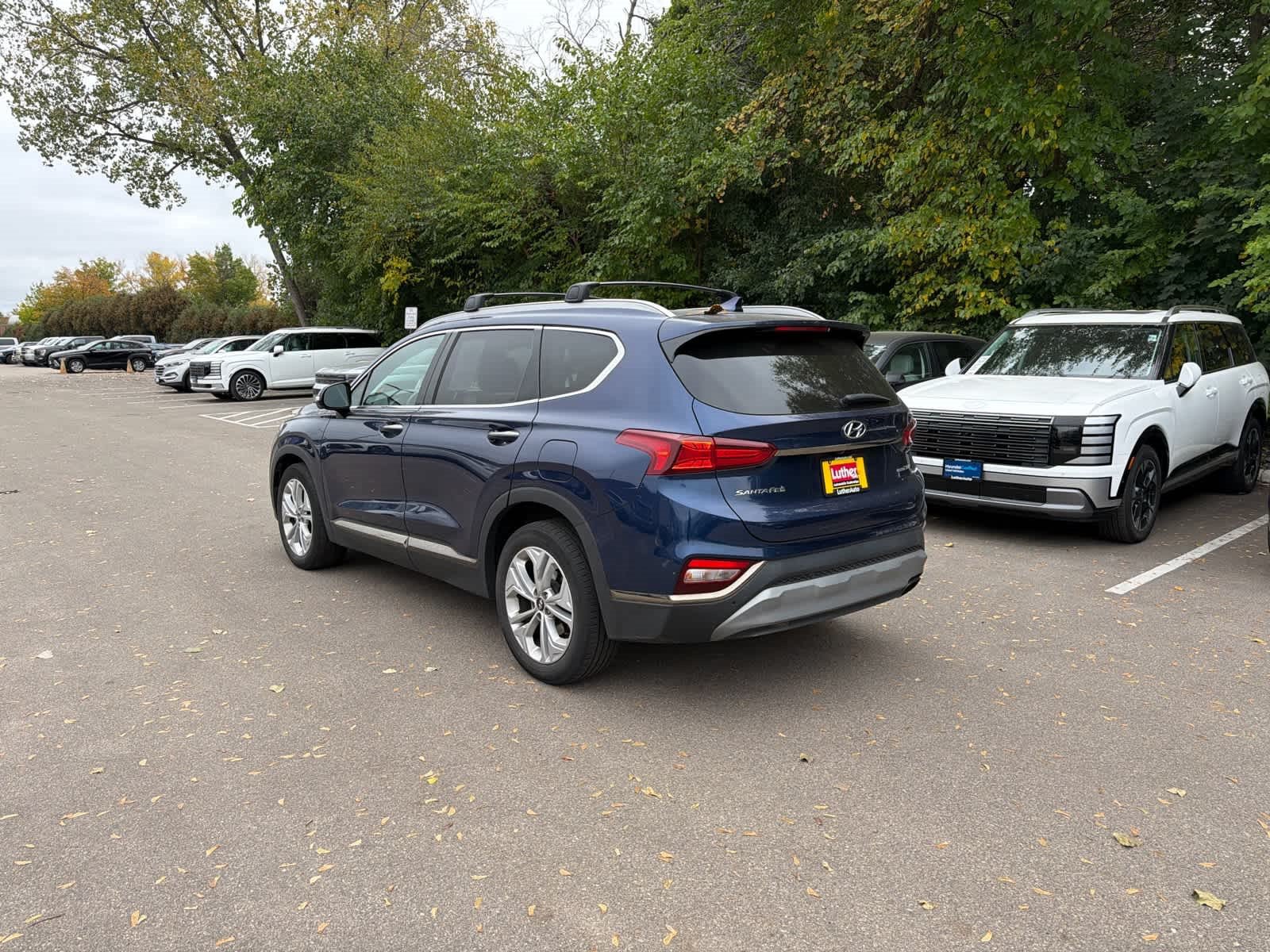 Used 2020 Hyundai Santa Fe Limited AWD/4WD image 3