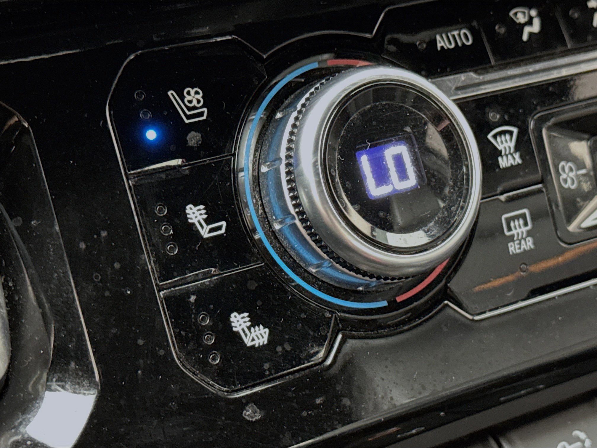 Used 2023 GMC Sierra 1500 AT4 w/ AT4 Premium Package image 20