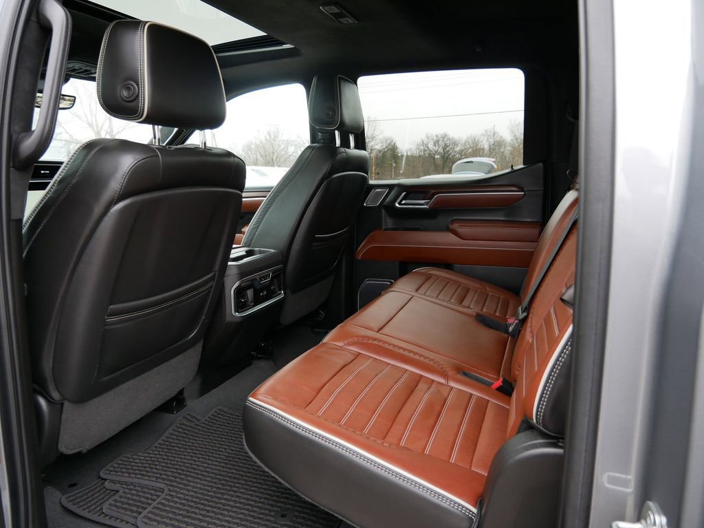 Used 2023 GMC Sierra 1500 Denali Ultimate AWD/4WD image 16