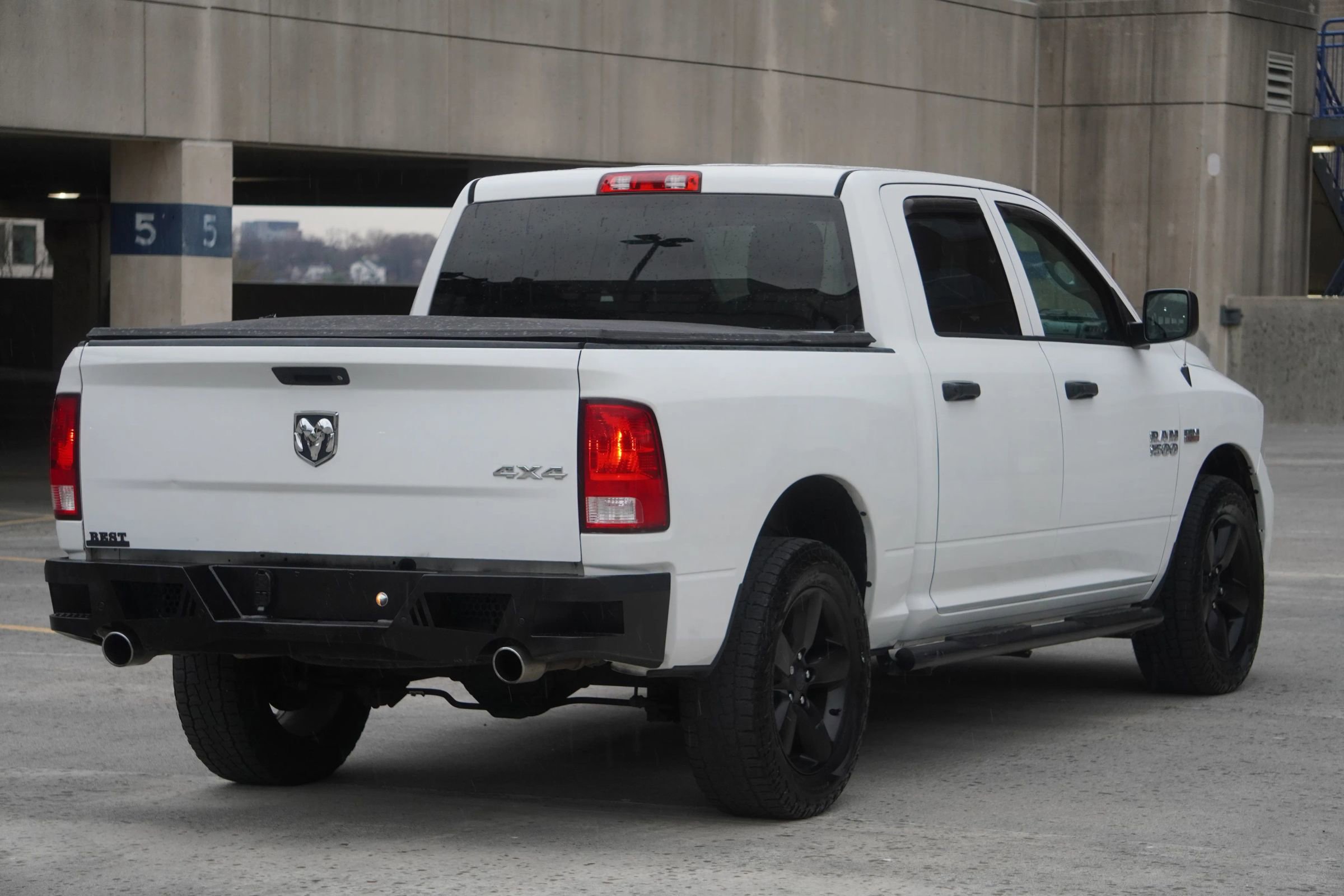 Used 2016 RAM 1500 Express AWD/4WD image 16