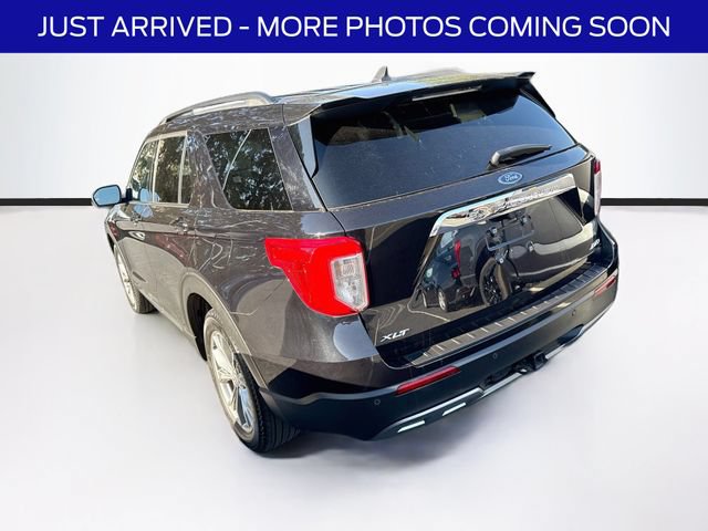 Used 2023 Ford Explorer XLT w/ Equipment Group 202A AWD/4WD image 6
