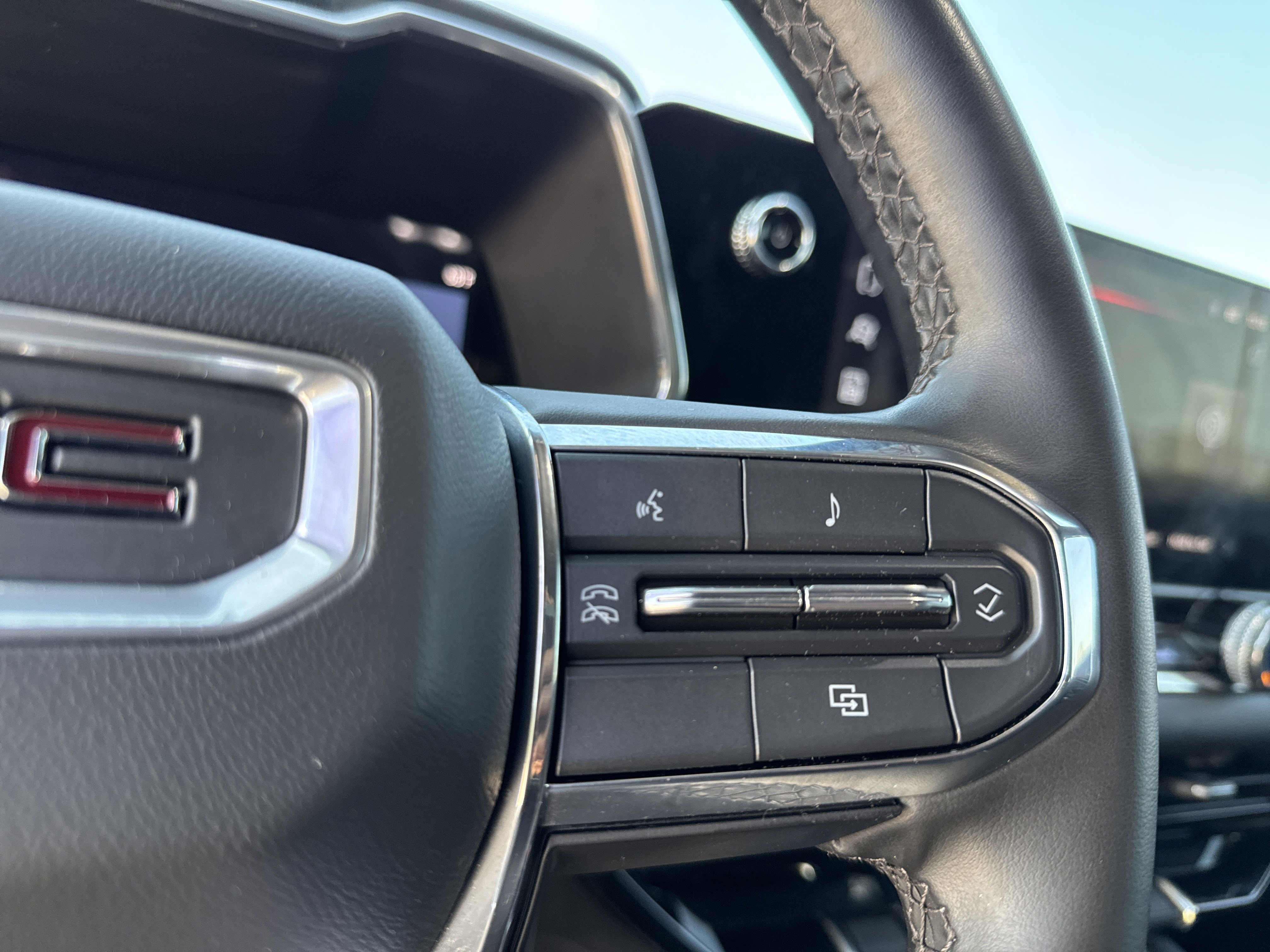 Used 2024 GMC Canyon Elevation w/ Trailering Package image 19