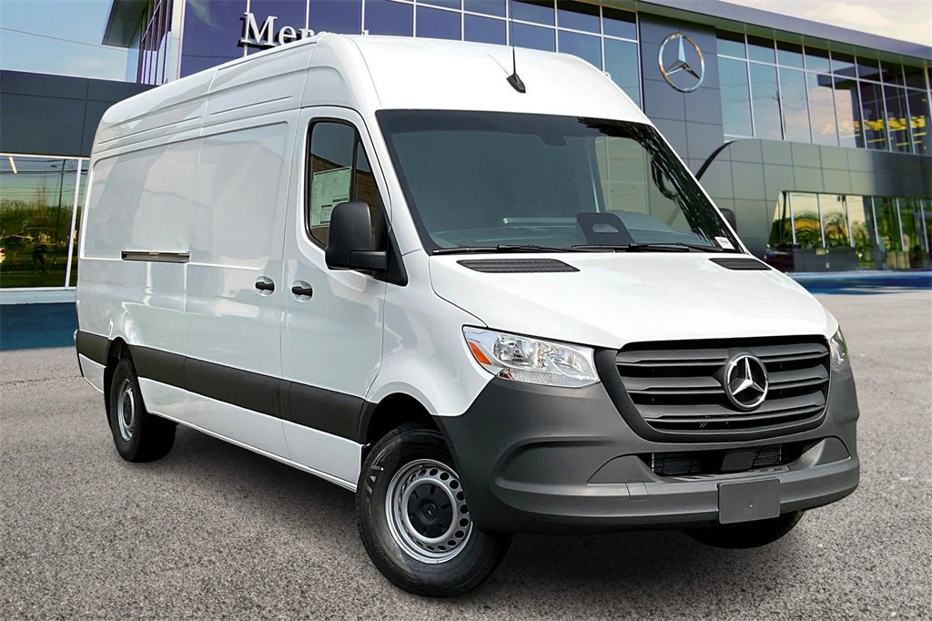 New 2025 Mercedes-Benz Sprinter 2500