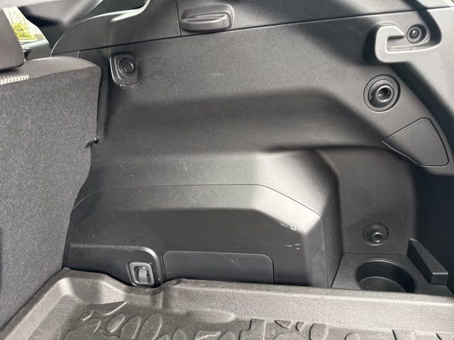 Used 2024 Subaru Crosstrek 2.0i Premium image 33