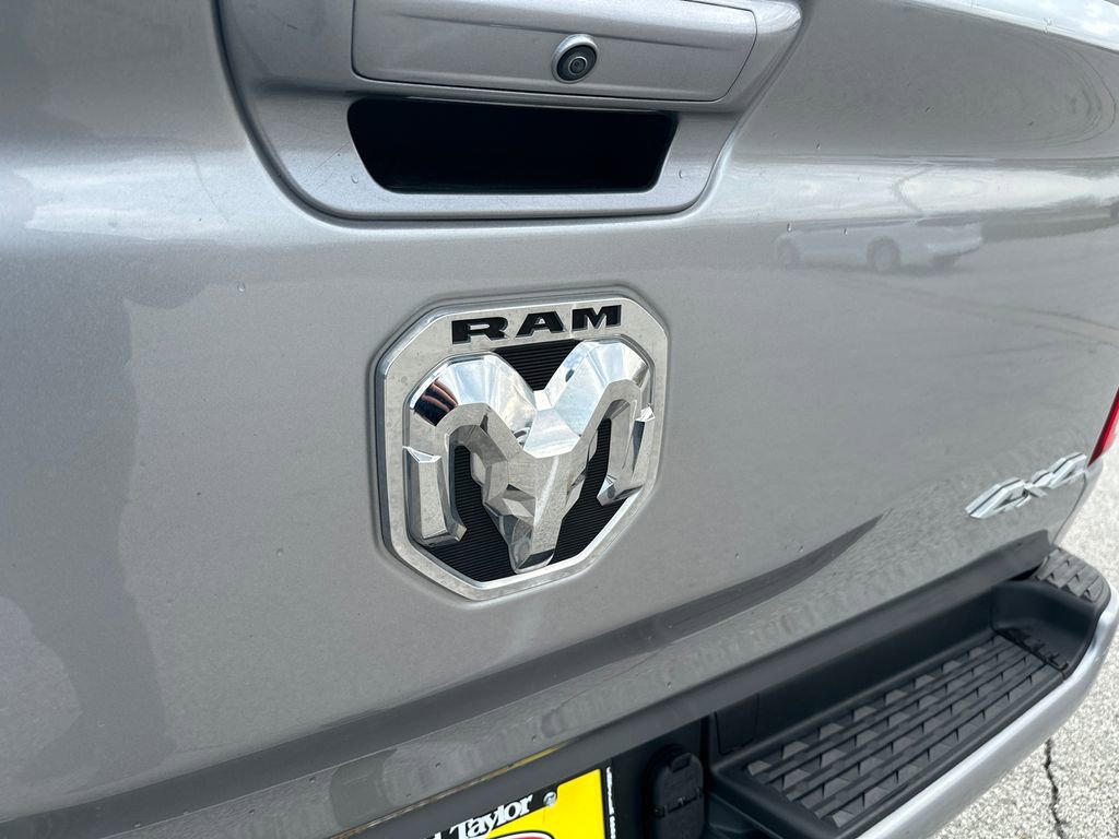 Used 2022 RAM 1500 Big Horn AWD/4WD image 40