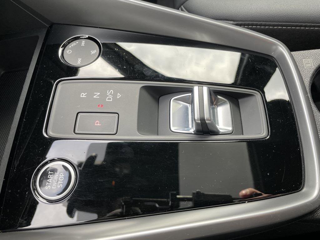 Used 2023 Audi A3 2.0T Premium image 32