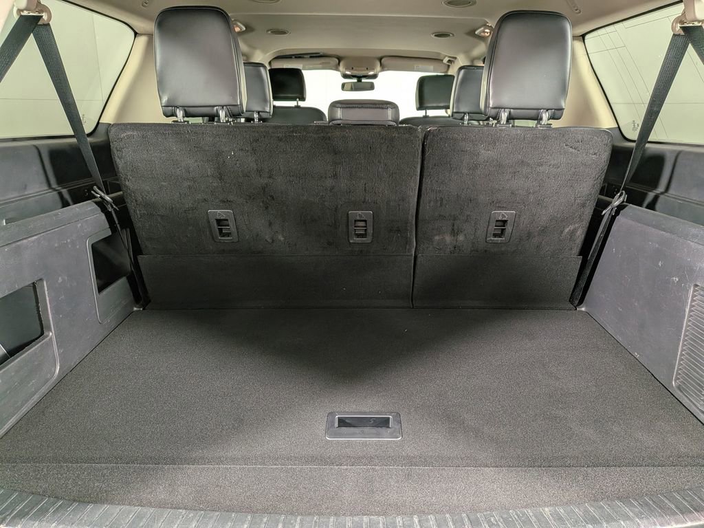 Used 2024 Ford Expedition Max XLT image 10