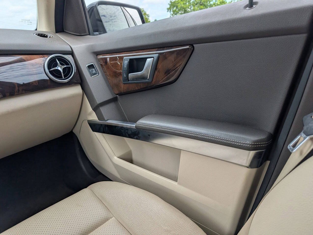 Used 2014 Mercedes-Benz GLK 250 BlueTEC 4MATIC image 38