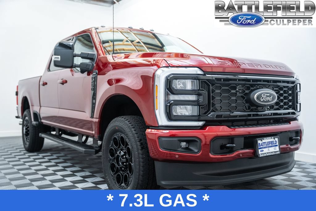 New 2026 Ford F250 Lariat w/ Black Appearance Package