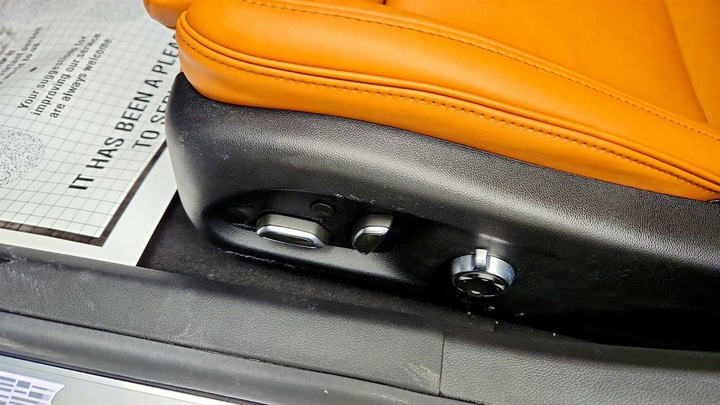 Used 2025 Cadillac CT5 Sport image 12