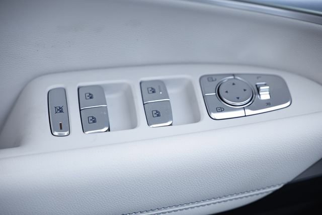 New 2025 Genesis G70 2.5T image 19