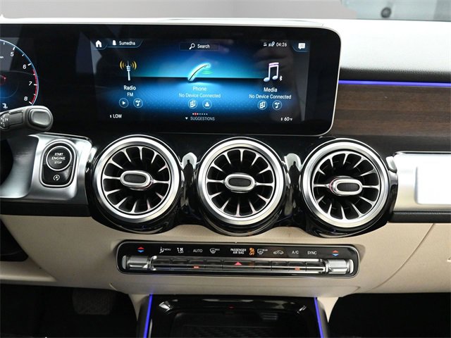 Used 2020 Mercedes-Benz GLB 250 w/ Premium Package image 21