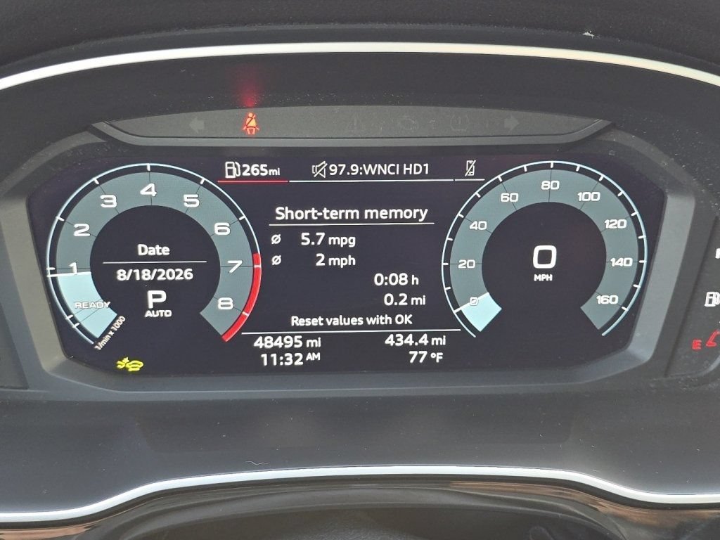 Used 2025 Audi Q3 2.0T Premium AWD/4WD image 32