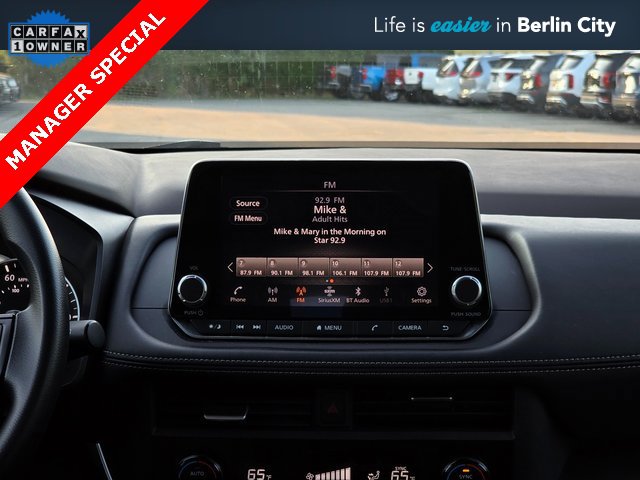 Used 2023 Nissan Rogue SV image 20