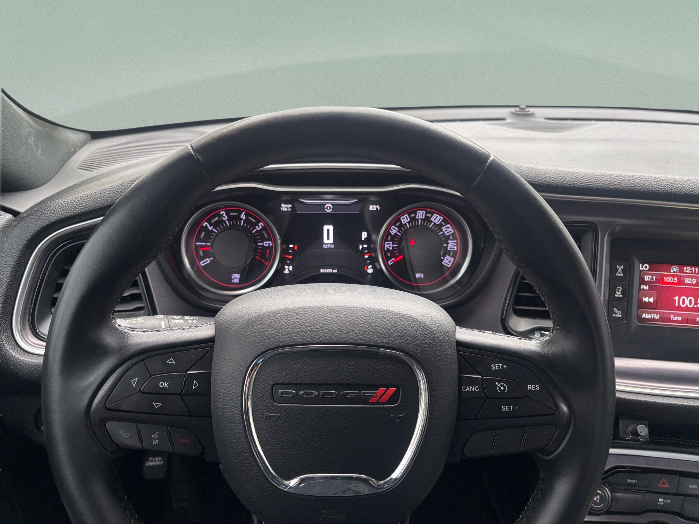 Used 2016 Dodge Challenger SXT RWD image 8