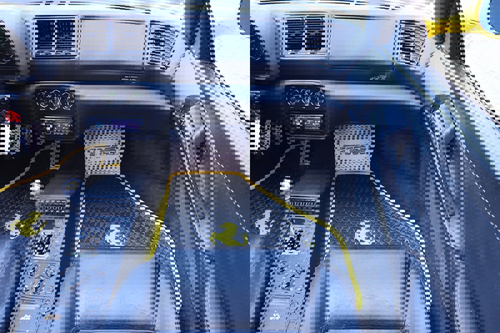 Used 1997 Ferrari F355 Spider image 19