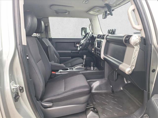 Used 2010 Toyota FJ Cruiser 4WD image 20