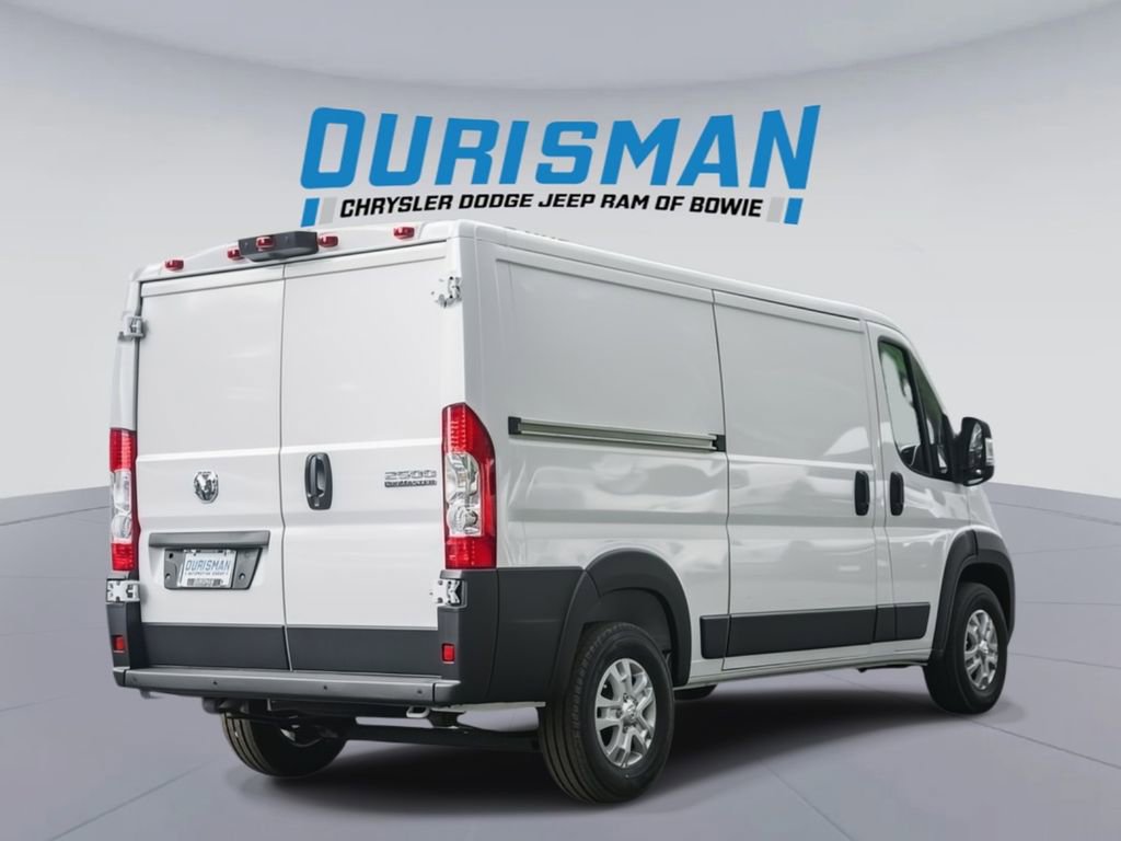 New 2025 RAM ProMaster 2500 w/ Quick Order Package 22G SLT image 4
