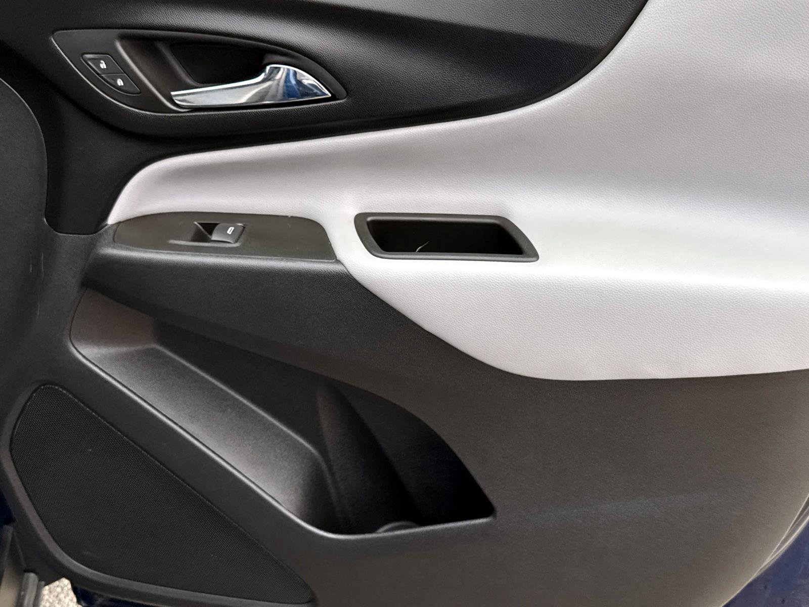 Certified 2022 Chevrolet Equinox LS w/ LS Convenience Package image 8