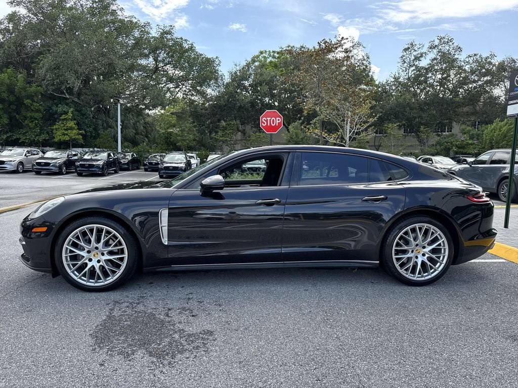 Used 2018 Porsche Panamera 4 Executive AWD/4WD image 11