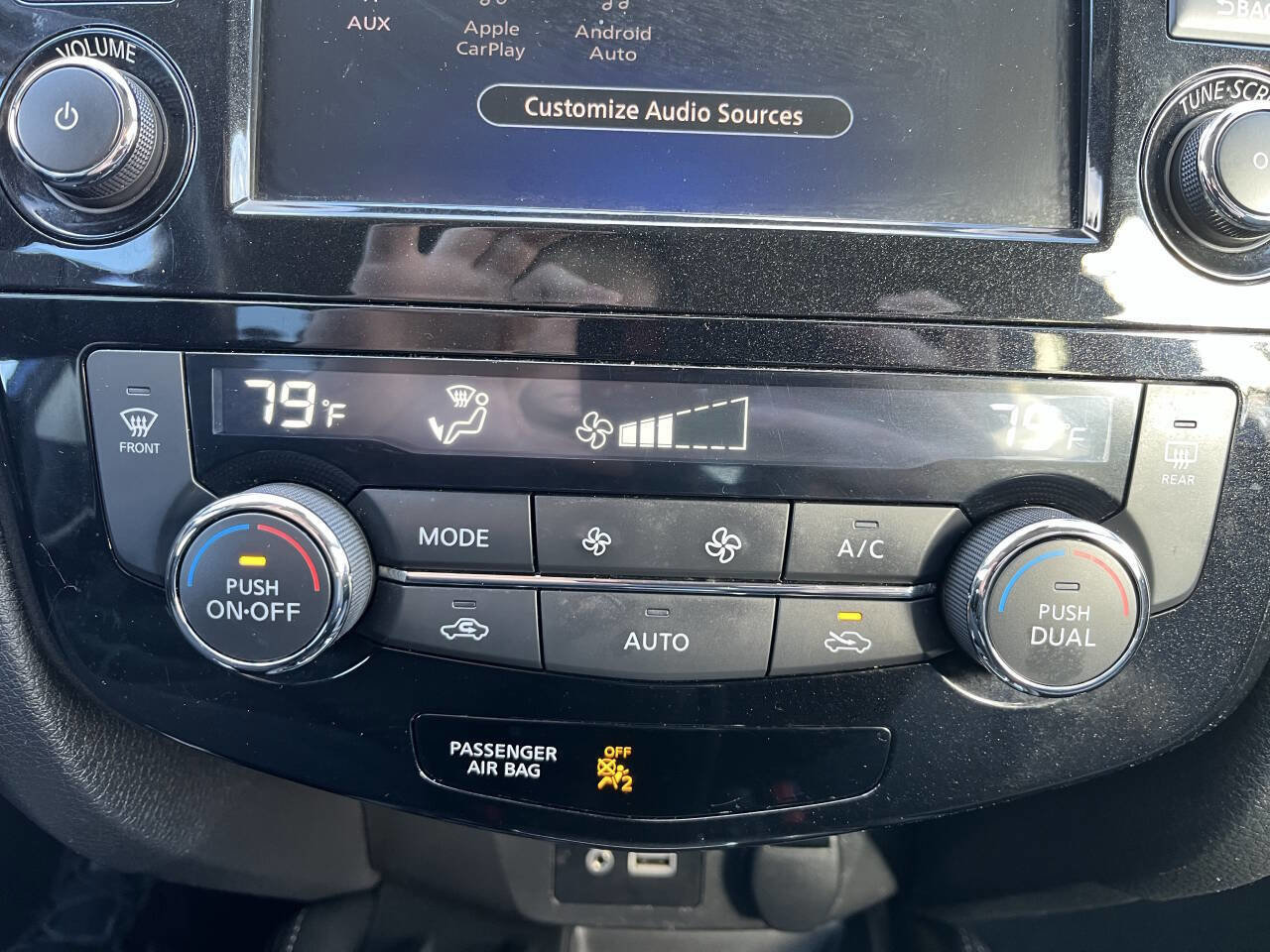 Used 2020 Nissan Rogue SL AWD/4WD image 23