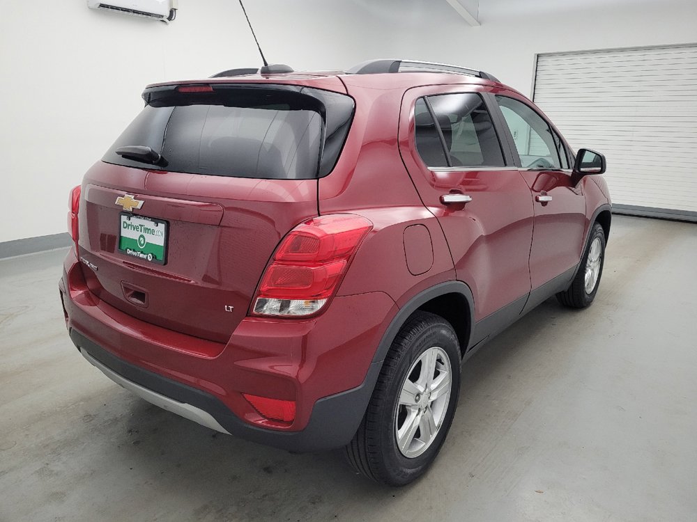 Used 2020 Chevrolet Trax LT w/ LT Convenience Package AWD/4WD image 9