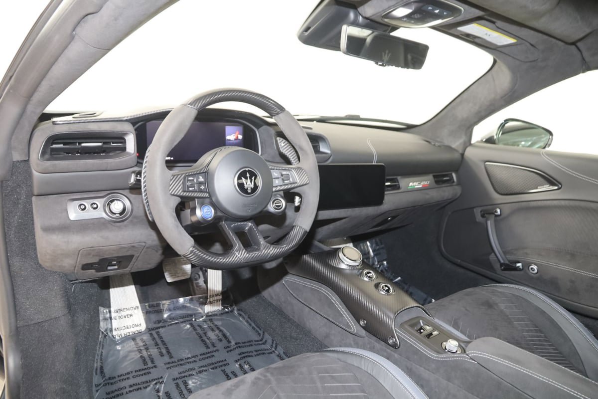 Used 2024 Maserati MC20 Cielo RWD image 40