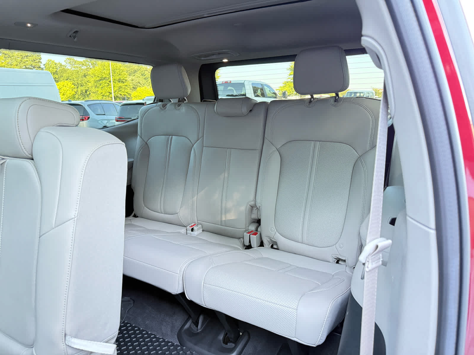Used 2022 Jeep Wagoneer Series II w/ Premium Group I AWD/4WD image 28